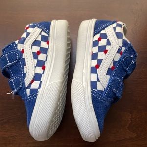 Toddler vans blue